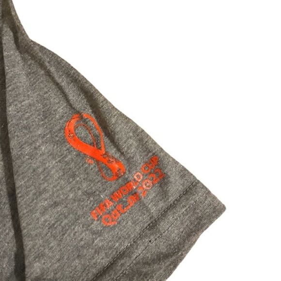 Adults FIFA World Cup T-Shirt In Color Canada - Picture 2 of 7